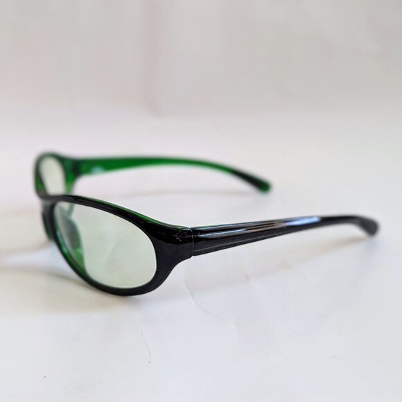 NWT Vintage 90's Plastic Oval Designer Sport Sunglasses (S. Crystal Green) - Picture 3 of 5